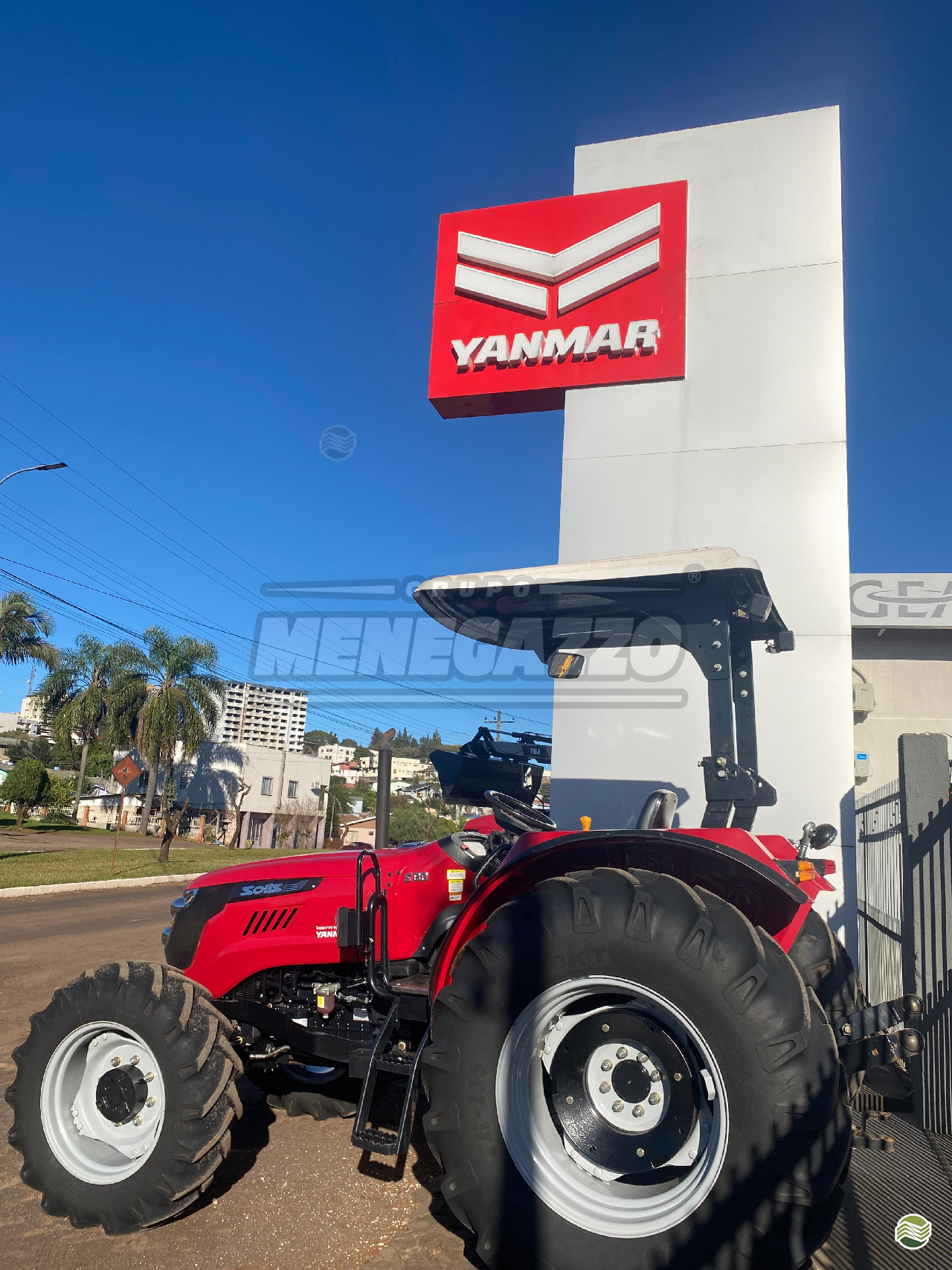 TRATOR YANMAR SOLIS 90 Tração 4x4 Grupo Menegazzo CONSTANTINA RIO GRANDE DO SUL RS